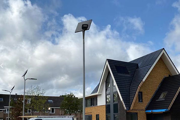 LED outdoor street light housing supplied to Morocco Kryt vonkajšieho pouličného osvetlenia LED dodávaný do Maroka