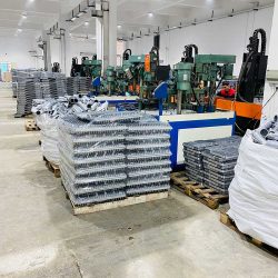 hliníkové-svetlo-kryt